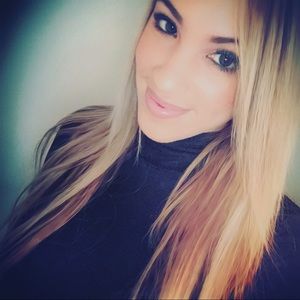 Meet your Posher, Nikki